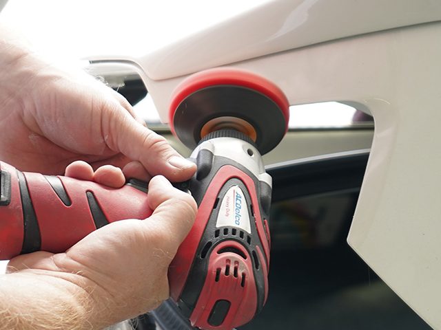 Polieren des Autolacks